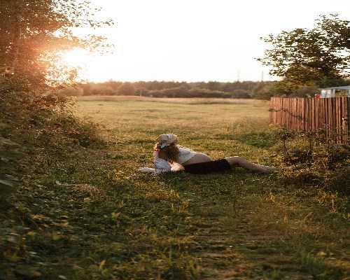 正规代孕机构如何选择？试管婴儿费用指南